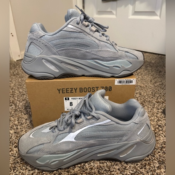 Adidas Yeezy boost 700 V2 ‘Hospital Blue’ Sz 8 men’s like New in box. - Picture 8 of 10